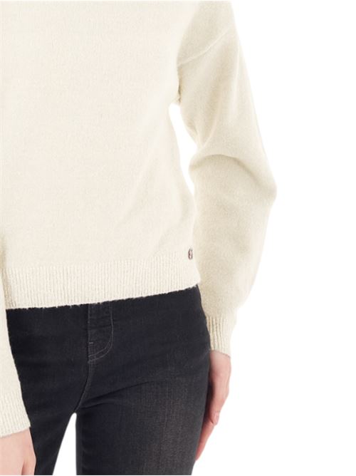  YES ZEE | M003 BT00/0101